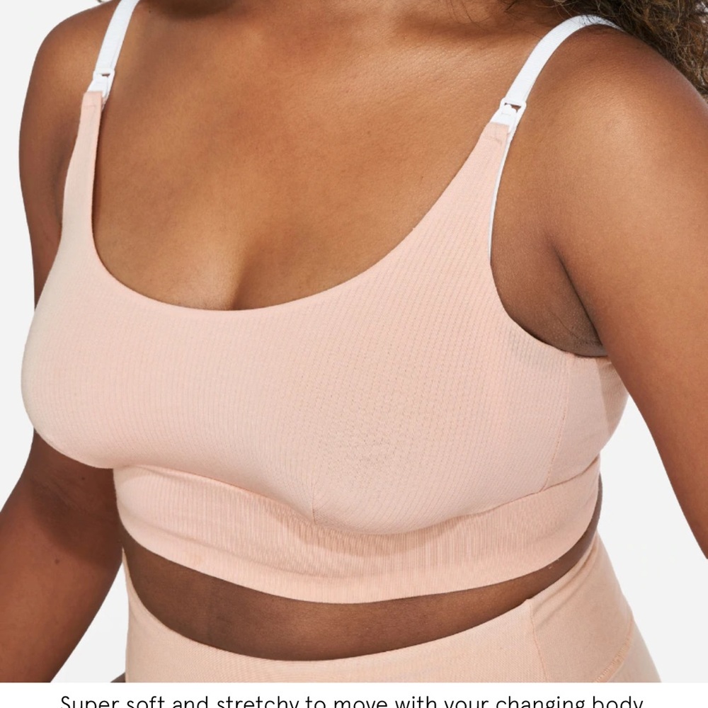 3 “The Everything” bra - colors: 1 black and 2 clay